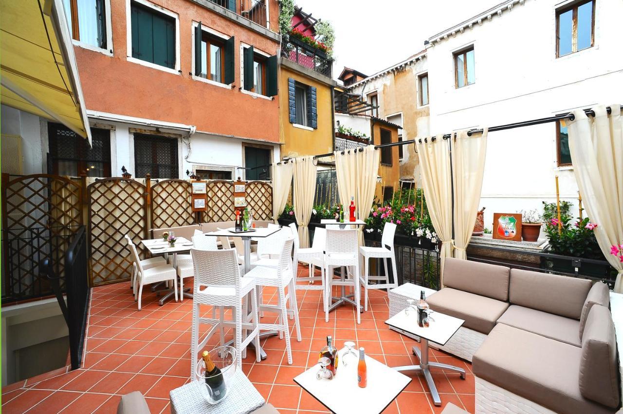 Hotel Fontana Venise Extérieur photo